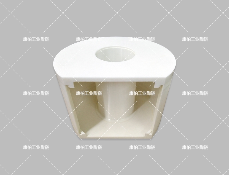 氧化鋯陶瓷加工中出現(xiàn)裂紋，是材料本身問題還是工藝問題？